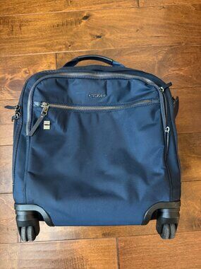 Tumi Voyageur Oslo 4-Wheel Compact Carry-On
